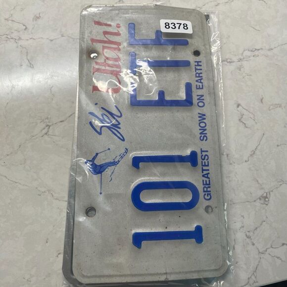 US State Ski Utah & Nevada Collectibles Motor Vehicles License Plate Lot of 2 - Picture 8 of 8